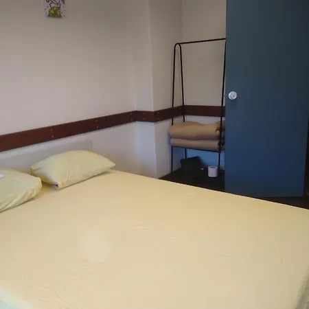 Melaya Private Πανσιόν